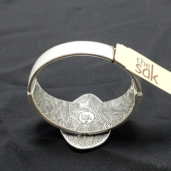 The Sak Silver tone Large Aqua Stone Hinged Bangle Bracelet - Picture 6 of 6